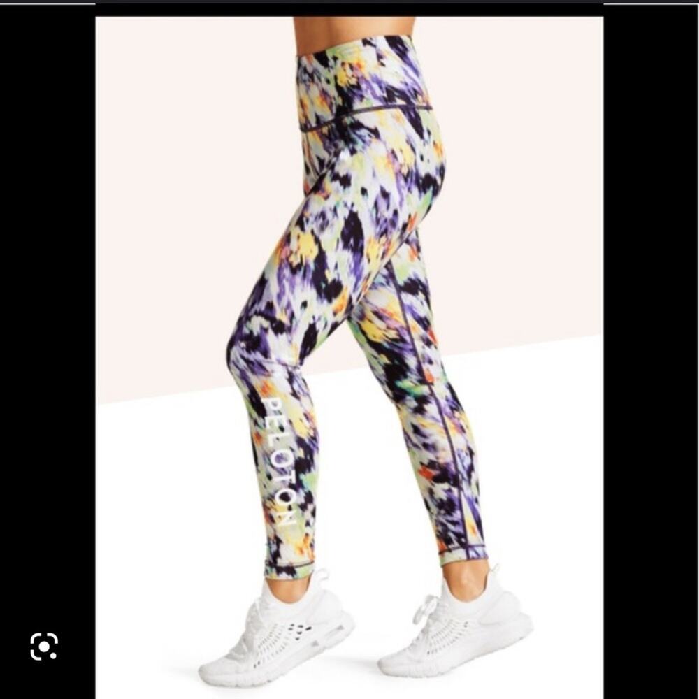 Peloton X With Composite Color Legging Size Small - image 1